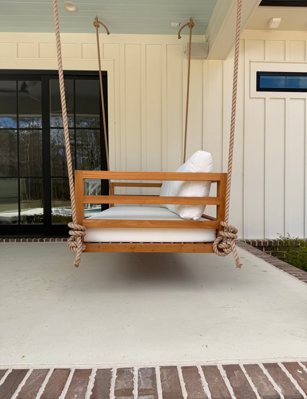 Del Mar Swing Bed | Standard